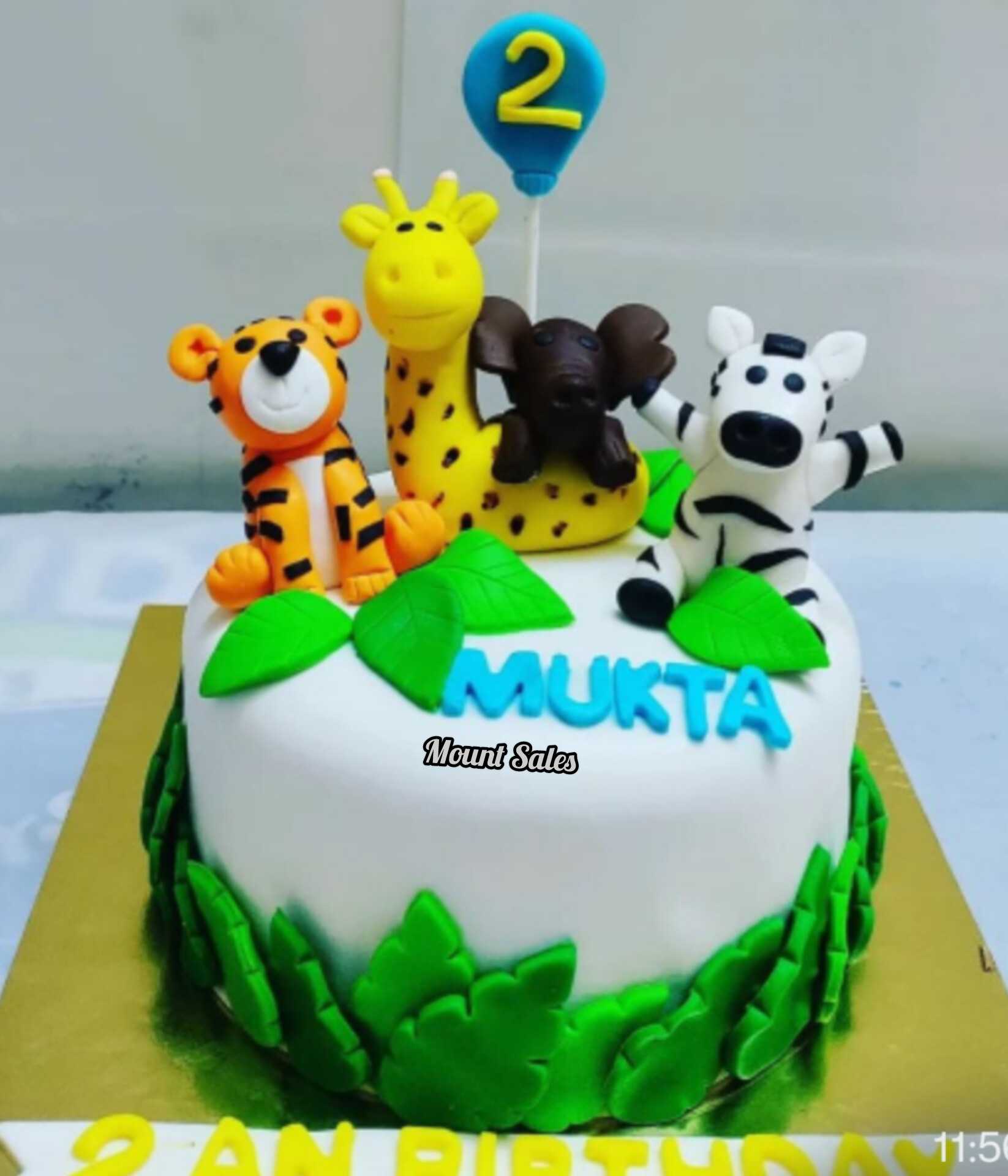 Premium RED N White Velvet Cake